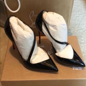 Black jumping Christian Louboutin size 36.5 100mm